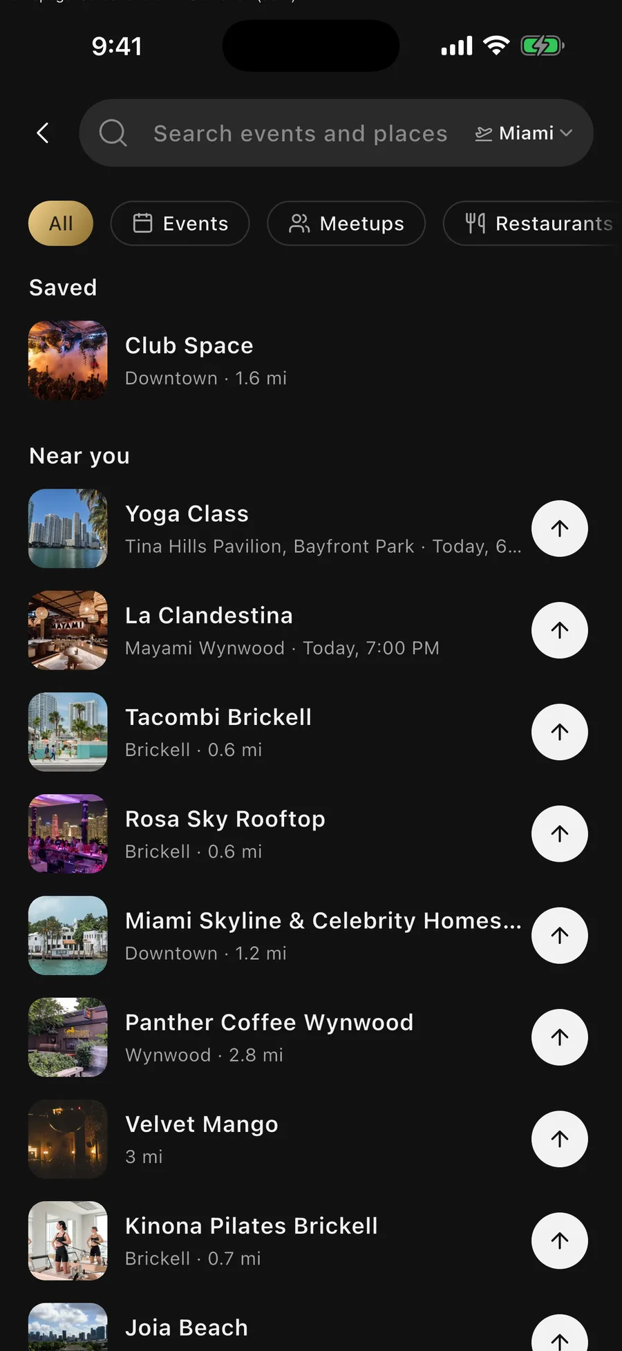 Searching events and places to share from a chat in the Vennu app